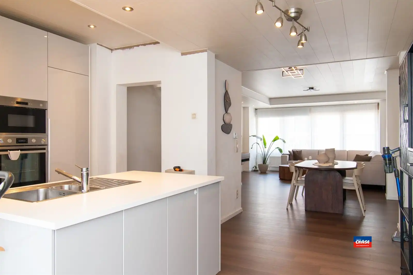 Instapklare bel-étage met 3 slpks, tuin + garage foto 10
