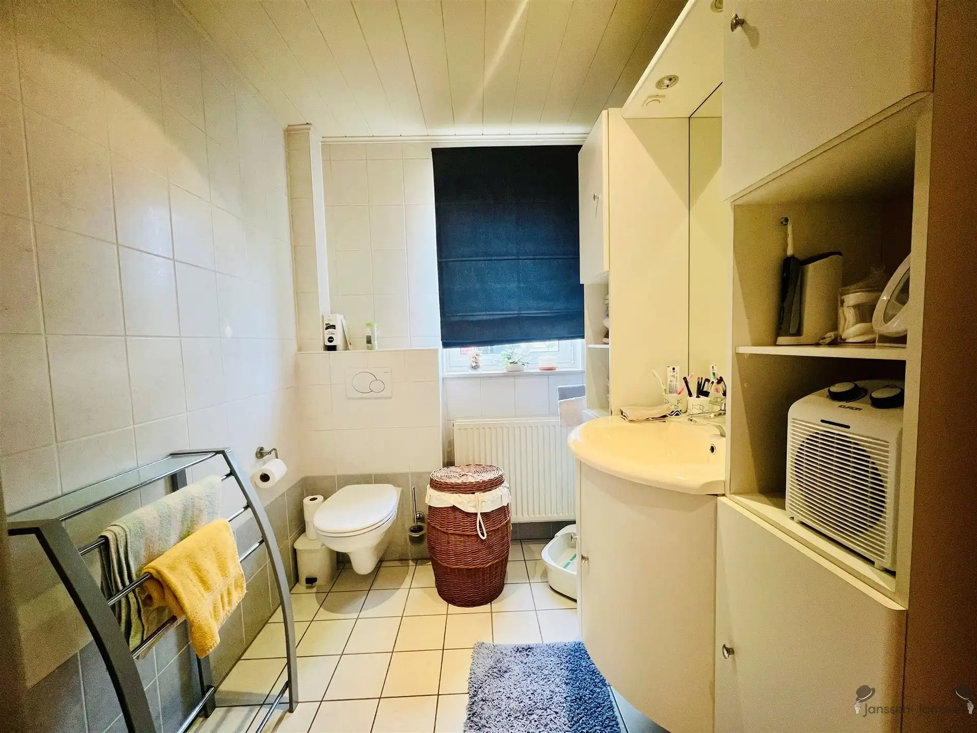 Appartement met 2 slaapkamers + onder- & bovengrondse autostaanplaats foto 5