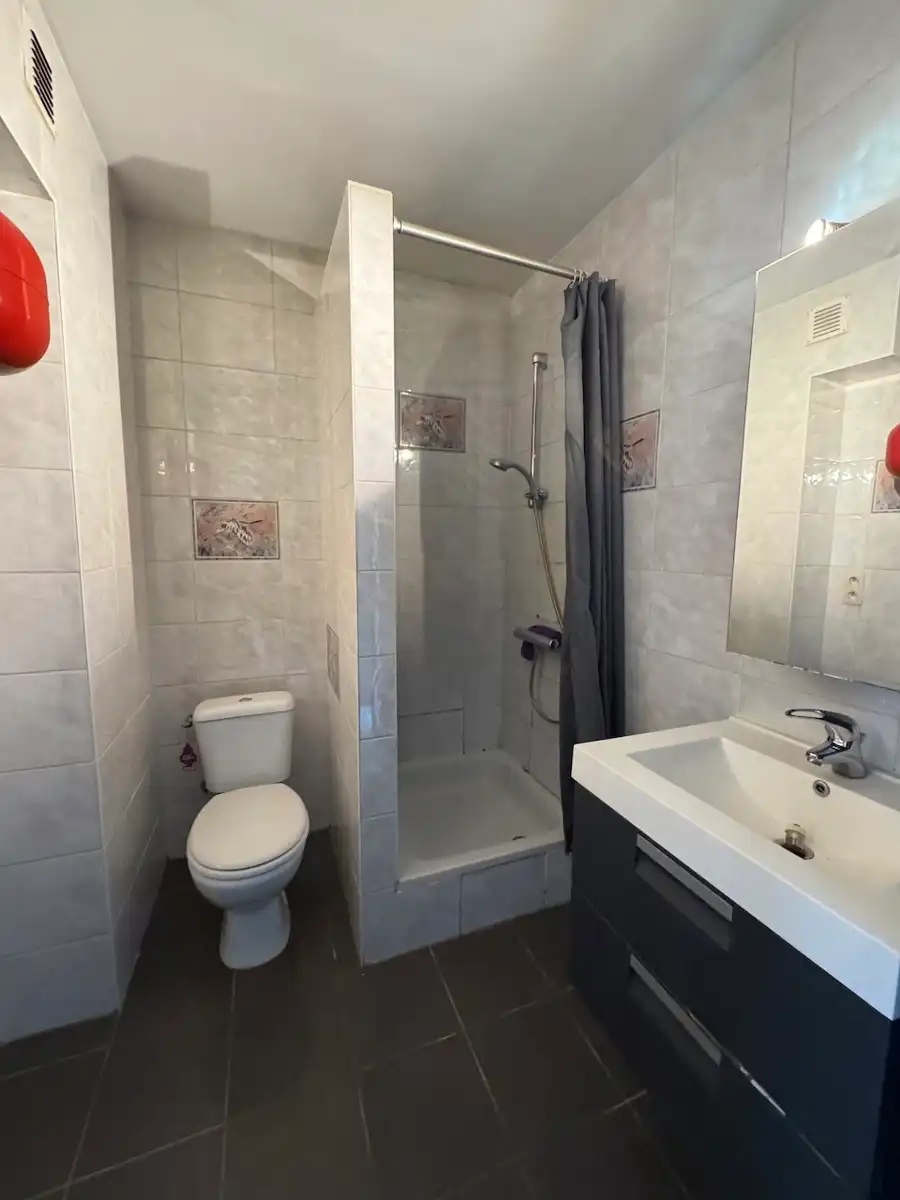 Opbrengsteigendom: 5 appartementen en 48 garages te Aalst! foto 24