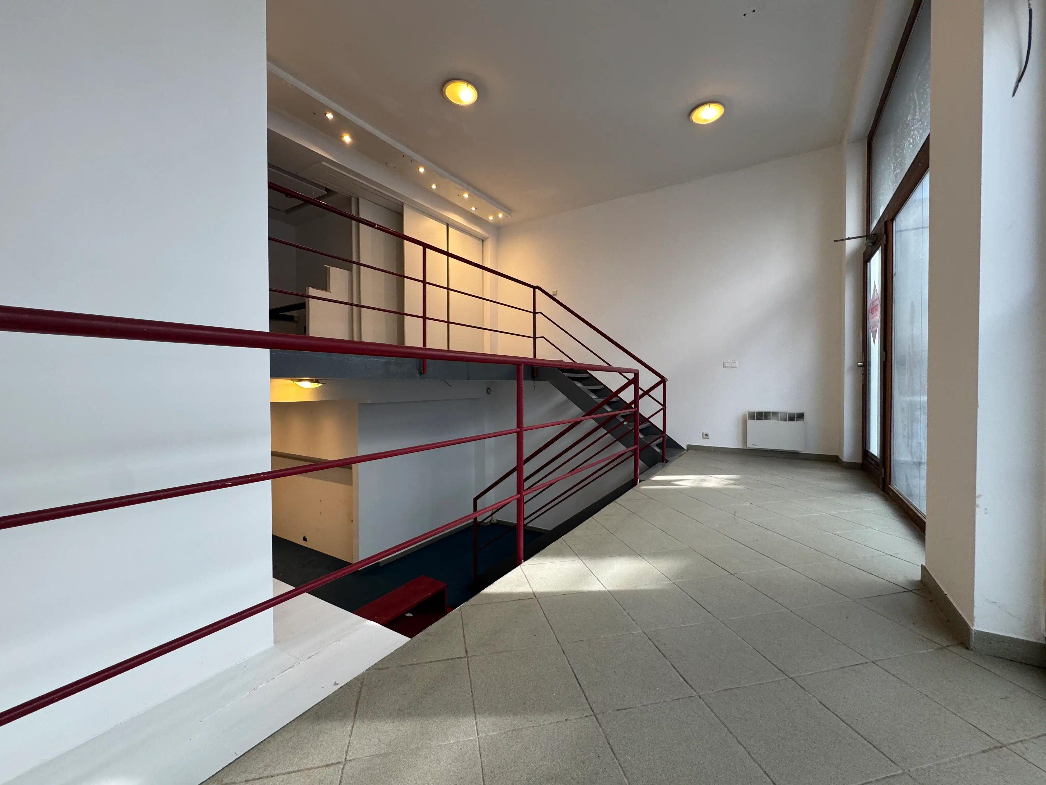 Handelsgelijkvloers 66m² foto 3