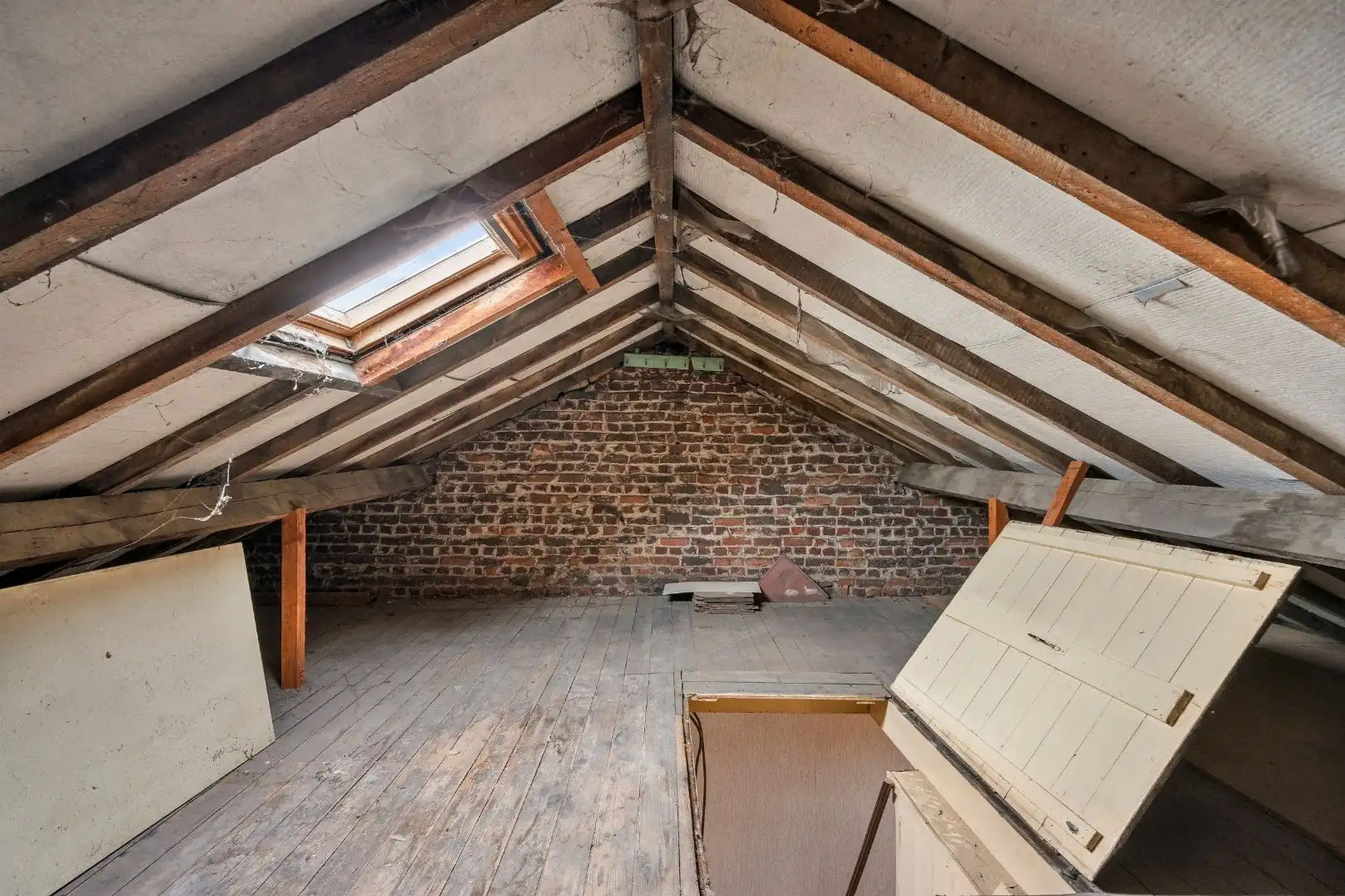 Woning met 2 slaapkamers en zolder en zonnige tuin in Mesen foto 11
