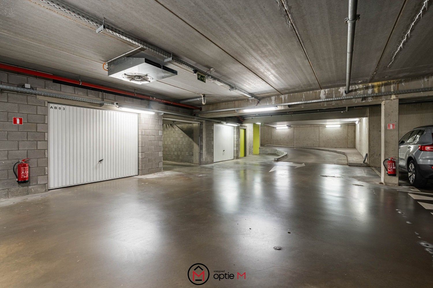 Lichtrijk appartement met ruim terras nabij centrum Hasselt foto 16