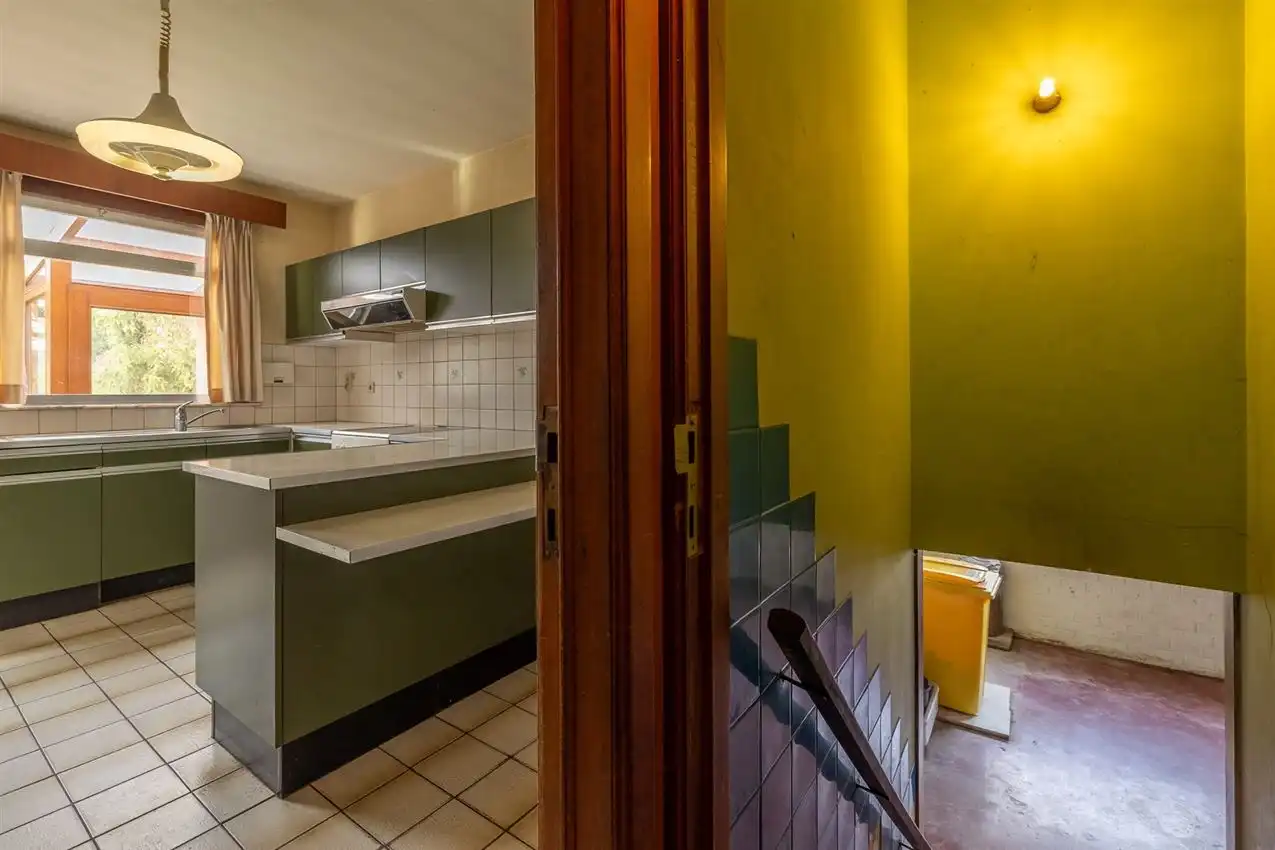 Te renoveren splitlevel woning in doodlopende straat foto 26