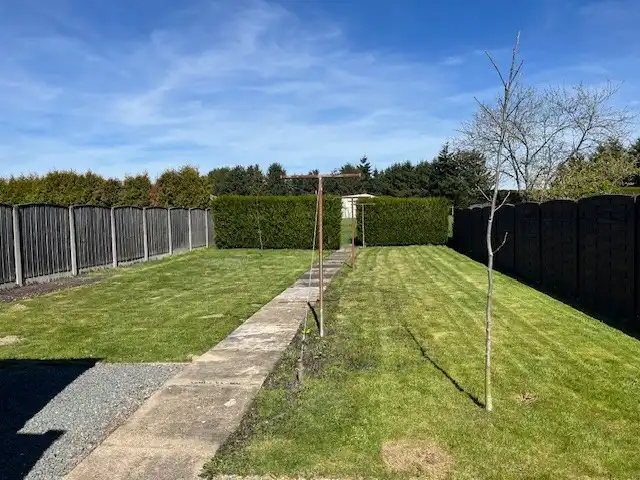 Instapklare woning met 4 slaapkamers en volledig omheinde tuin in landelijke omgeving van Rotem, Dilsen-Stokkem. foto 5