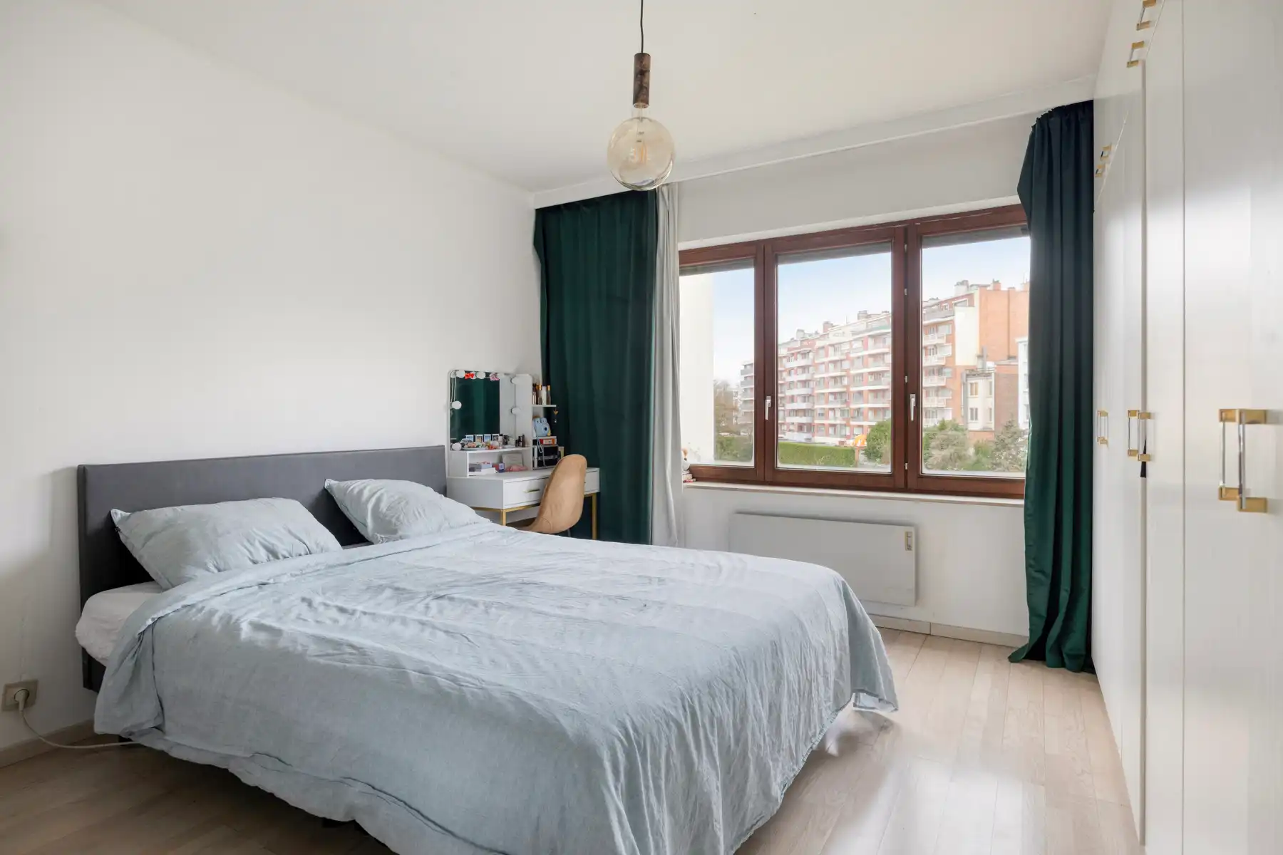 Appartement met 2 slaapkamers, terras, kelder (+ ev. garage) foto 11