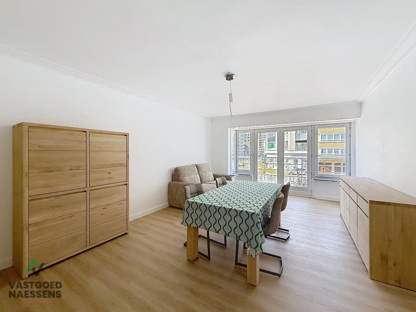 Studio te huur Troonstraat 81 -/01.04 - 8400 Oostende