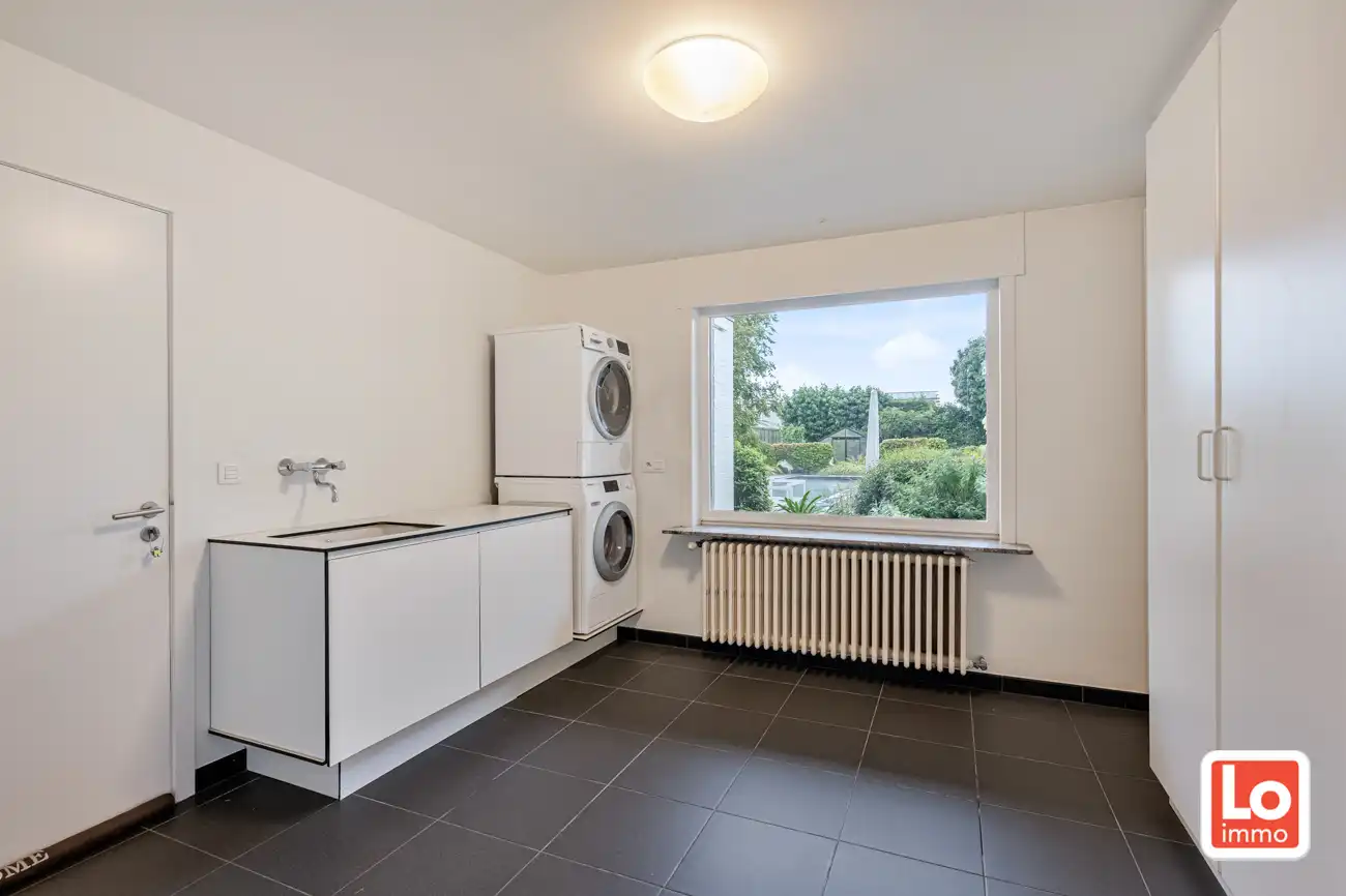 IN OPTIE! Mooie villa met prachtige tuin en zwembad foto 21