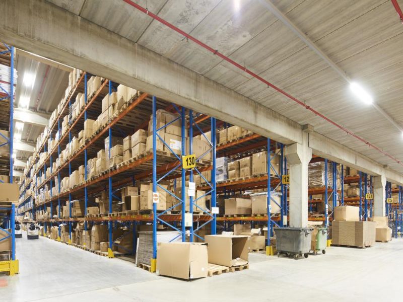 Tijdelijk logistiek gebouw te huur foto 4