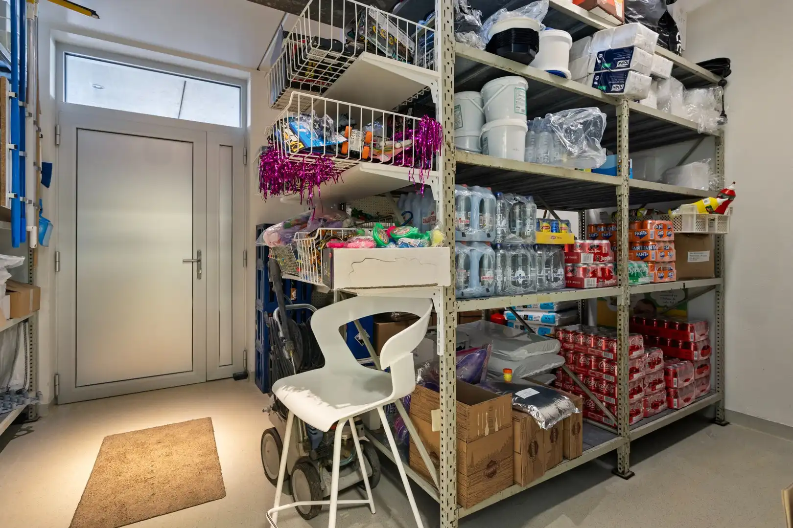 Gekende frituur met twee appartementen te Diksmuide foto 13