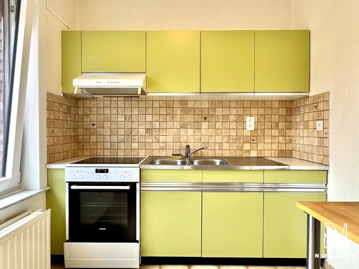 Instapklaar 2-slaapkamer appartement inclusief autostaanplaats en terras te koop in Kuurne! foto 6