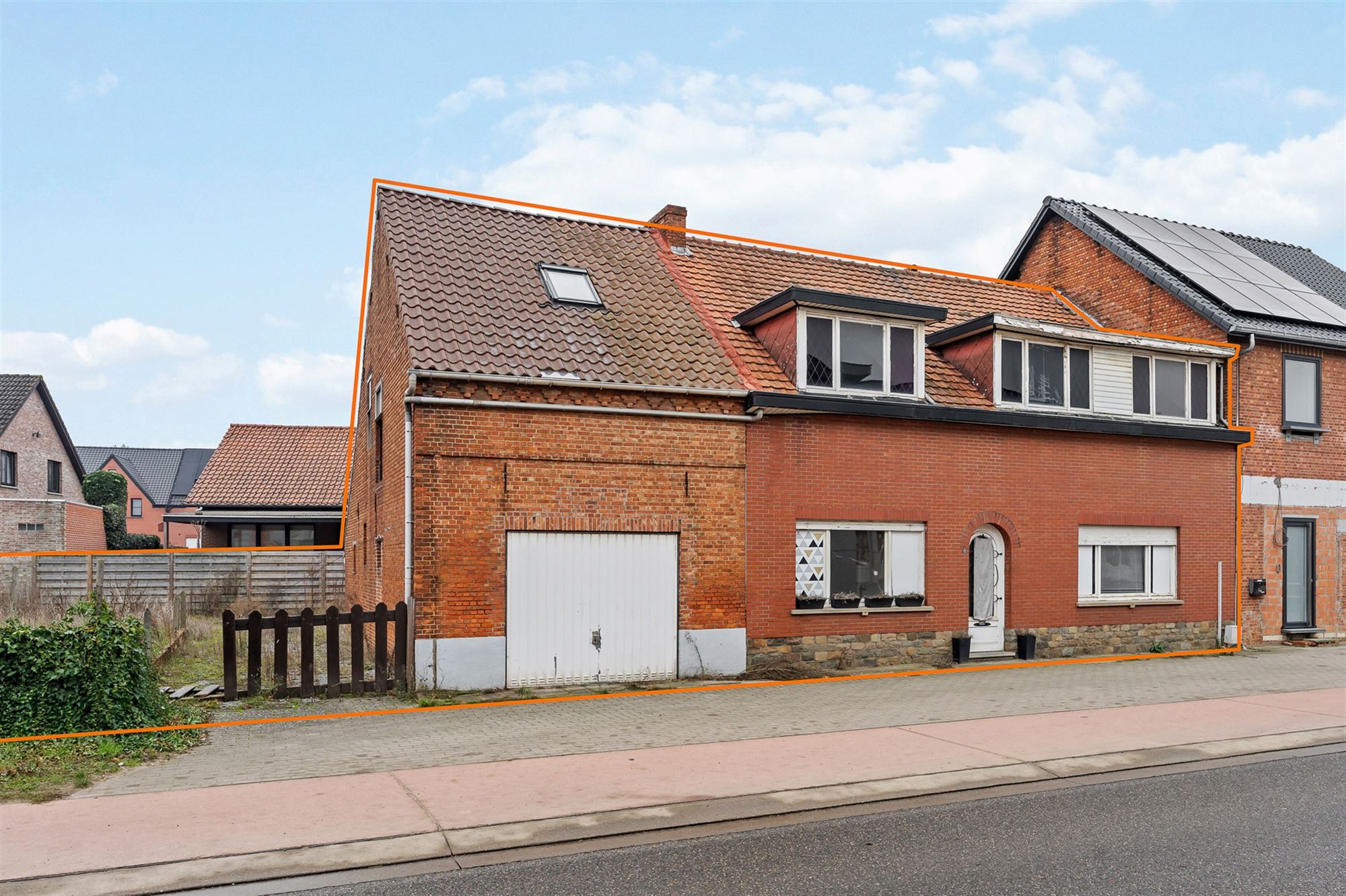 PROJECTGROND VOOR 2 WONINGEN IN GENENBOS LUMMEN foto 9