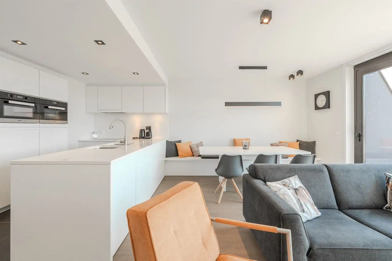 Prachtig gelegen appartement met 2 slpk foto 3