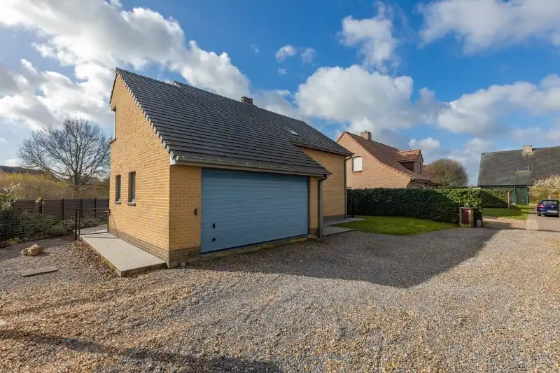 Alleenstaande woning met 4 slaapkamers op een residentiële, groene topligging in Lauwe foto 19