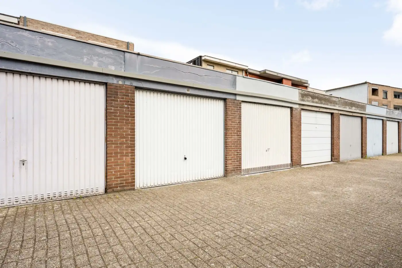 Super tof, instapklaar 1-slpk. appt. met groot terras, prachtig uitzicht en mog. garage foto 28