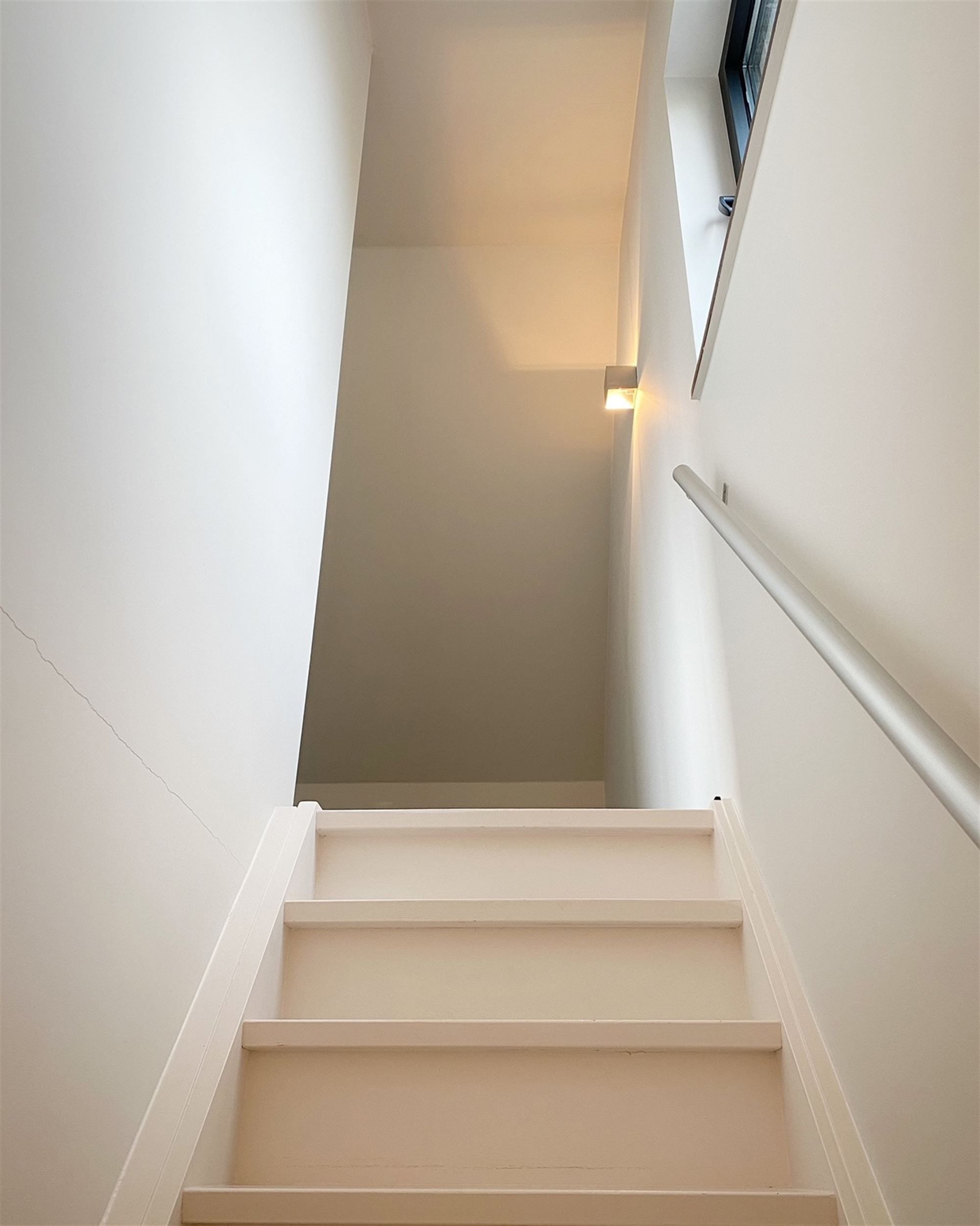 APPARTEMENT (duplex) met 2 slaapkamers, terras & bureau (babykamer) foto 10