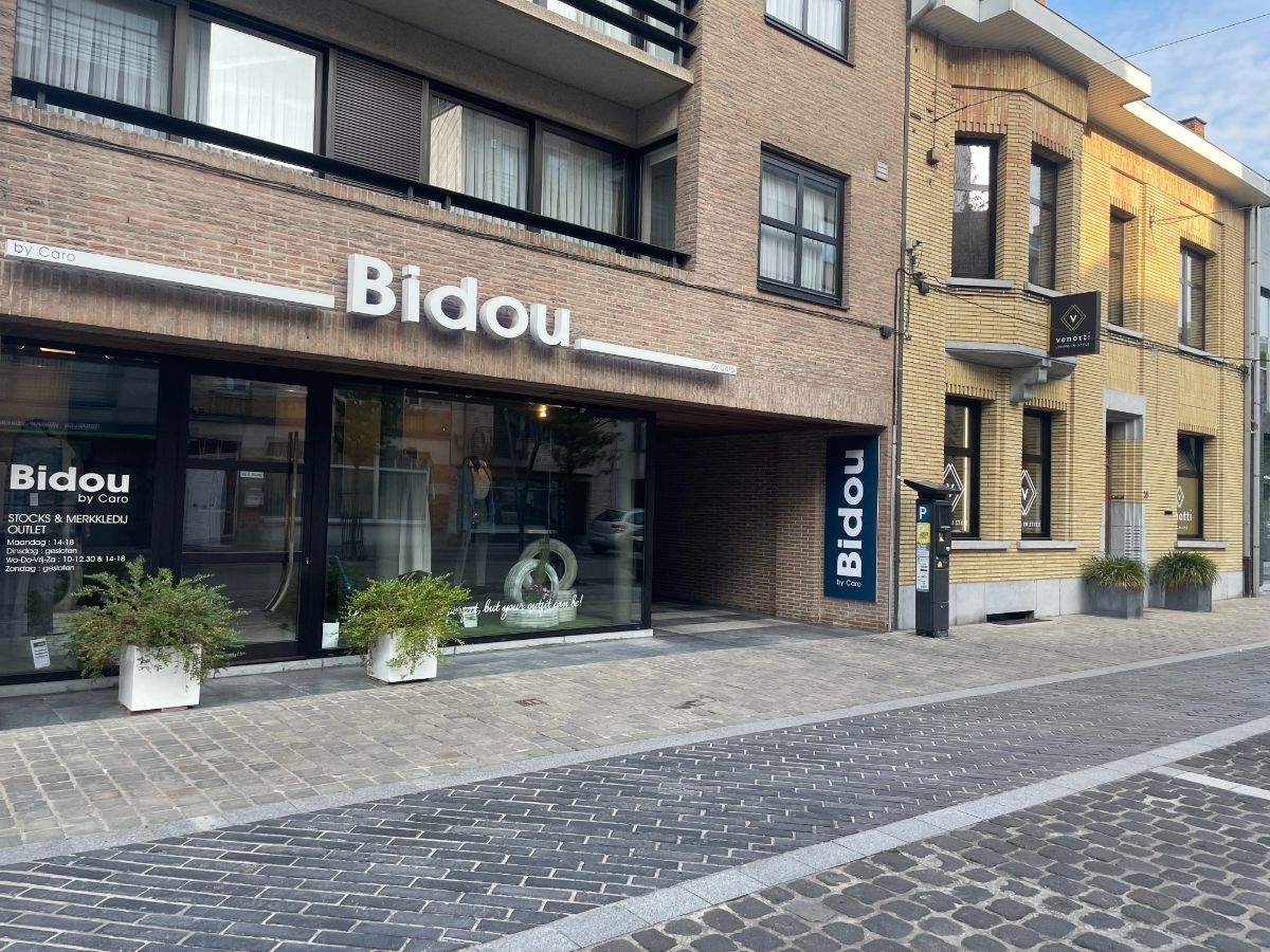 Commercieel te huur ZUIDSTRAAT 62 - 8800 Roeselare