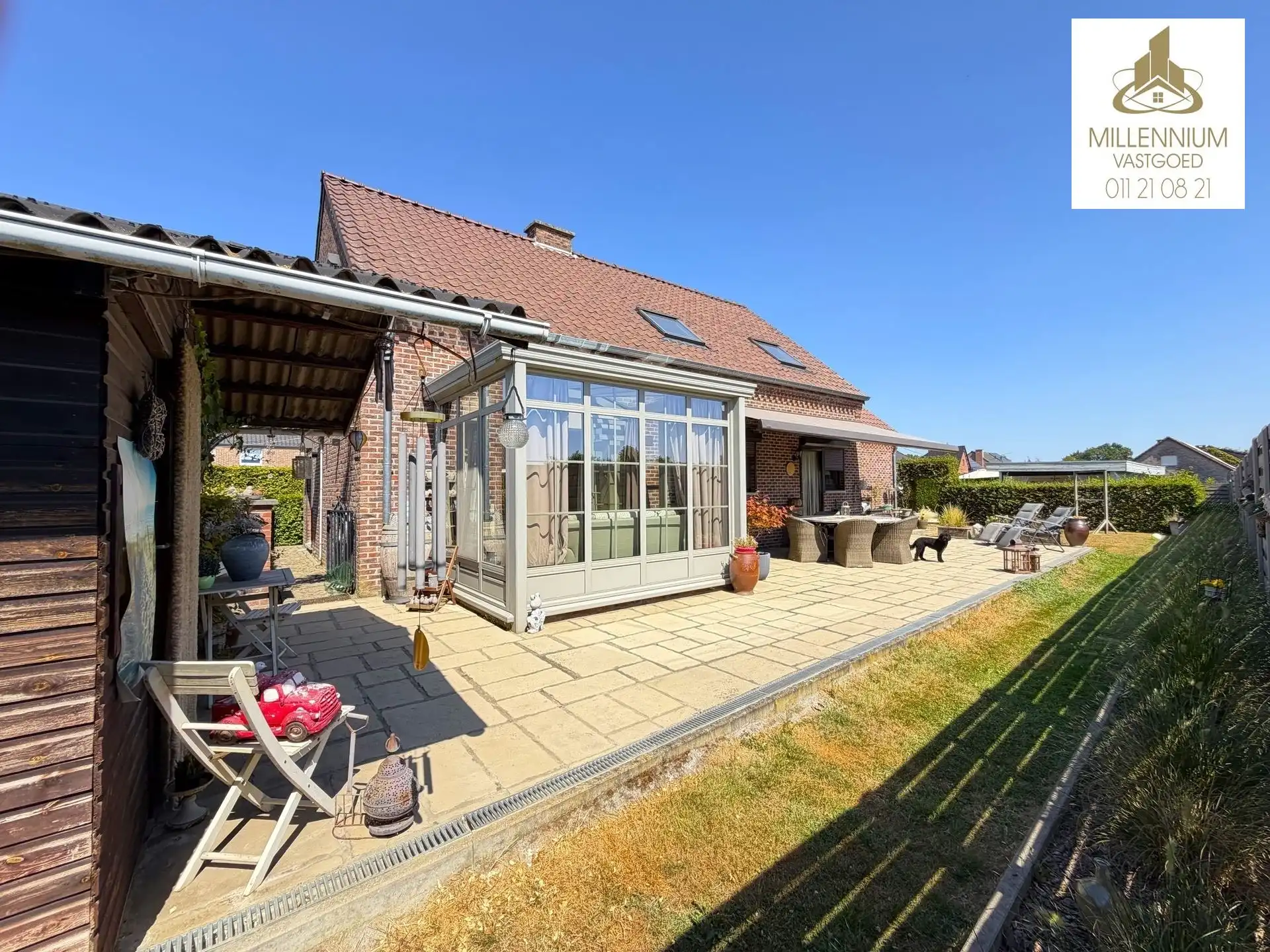 Ruime 3-slpk woning zwembad  foto 32