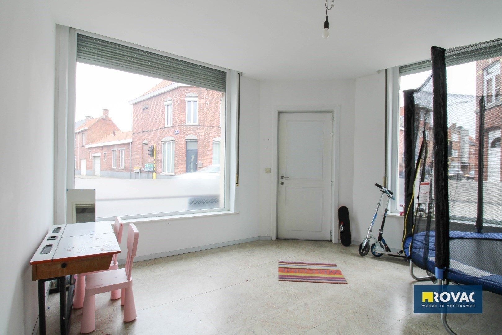 Verzorgde ruime hoekwoning 3 slaapkamers en zeer ruime garage foto 6