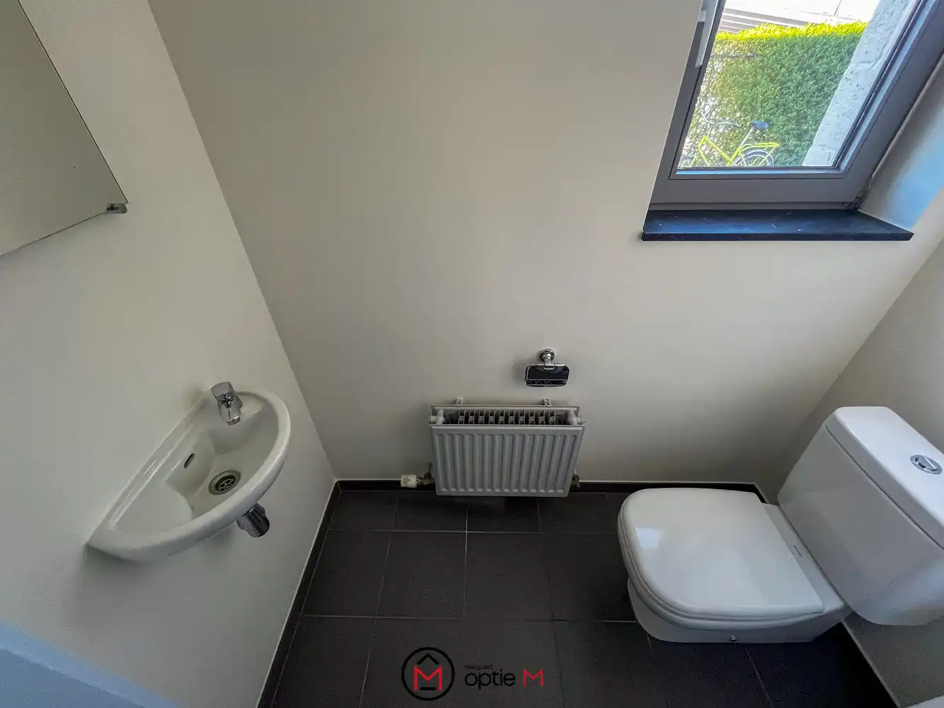 Appartement te huur in Diepenbeek –  parking voor de deur foto 11
