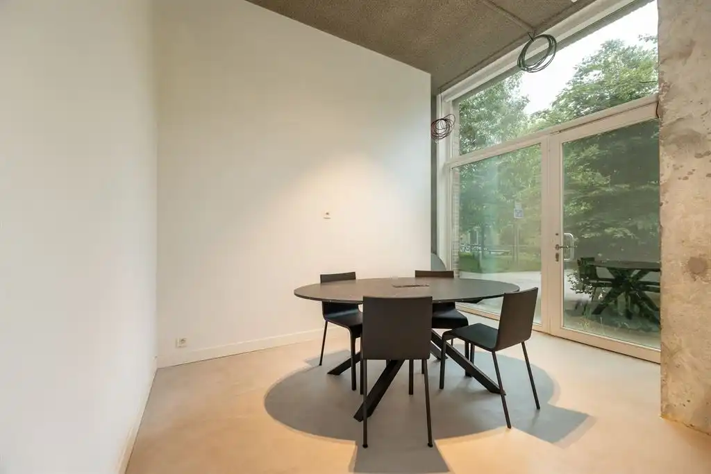 Architecturale polyvalente ruimte in het Groen Kwartier foto 13