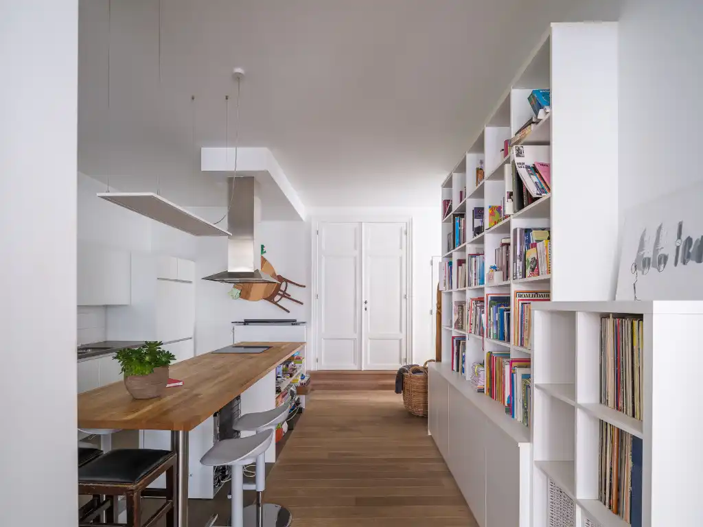 Karaktervol herenhuisappartement met terras en zicht op het stadhuis foto 7