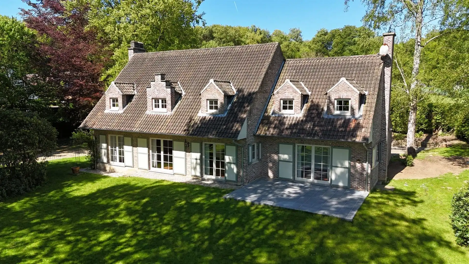 Charmante villa gelegen aan de rand van het Zoniënwoud foto 41