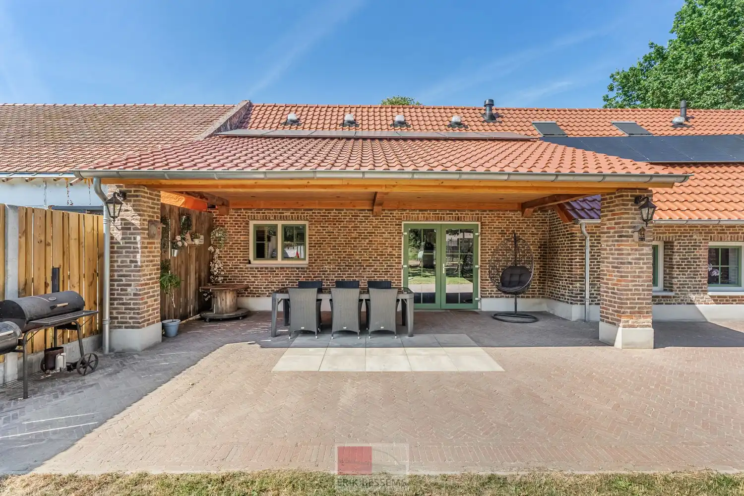 Gerenoveerde 18e-eeuwse langgevelhoeve in Kinrooi foto 43
