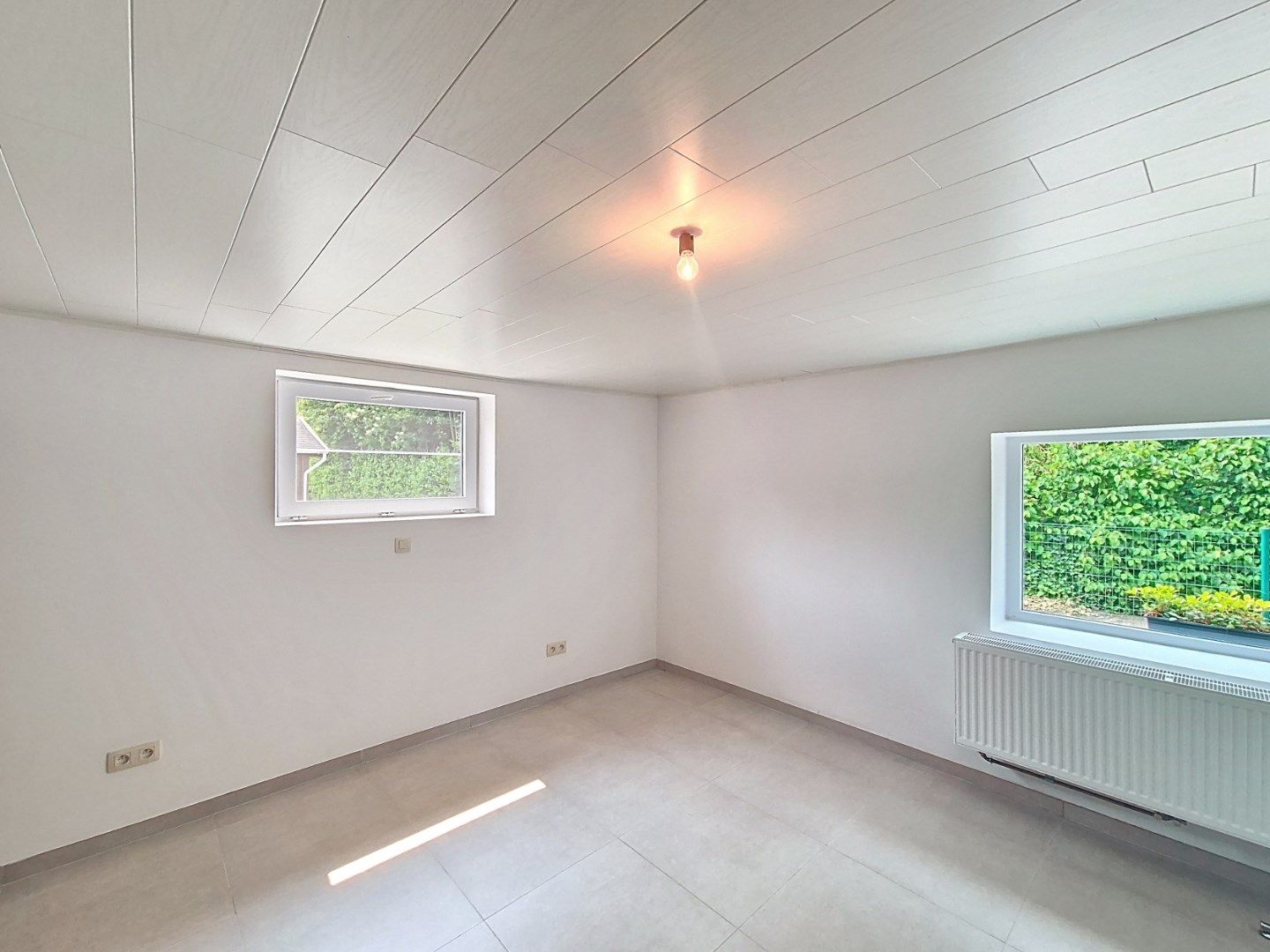 Gerenoveerde woning met 3 slaapkamers foto 11