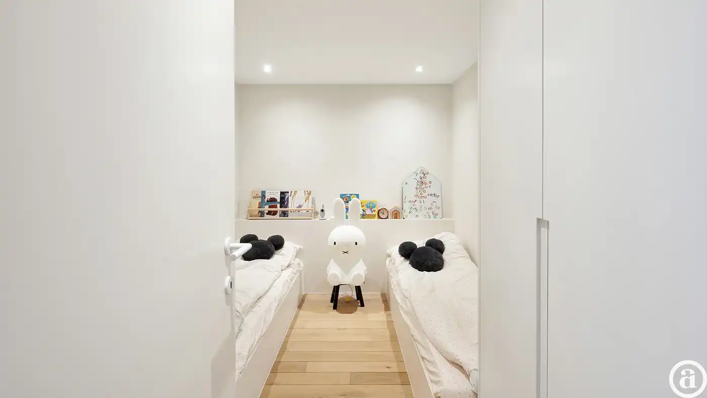 Prachtig vernieuwd appartement (3slpk) nabij het Rubensplein foto 12