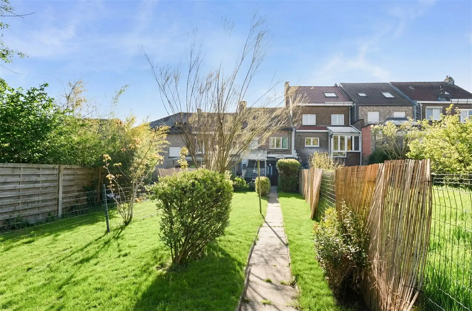 Te renoveren huis foto 10