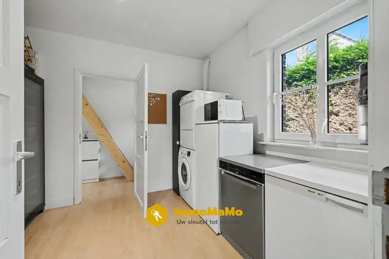 VERKOCHT - INSTAPKLARE WONING MET 2 SLAAPKAMERS (OPTIE TOT 3DE) TE KOOP foto 11