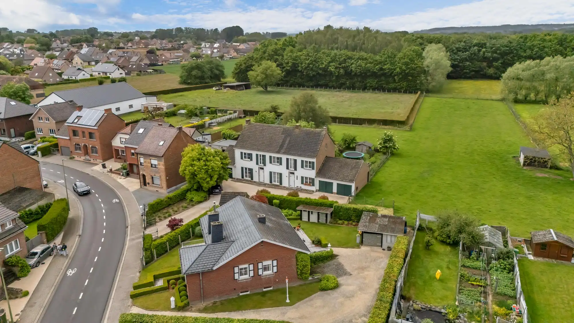 Charmewoningen met aanpalende weide te koop te Pajottegem! foto 47