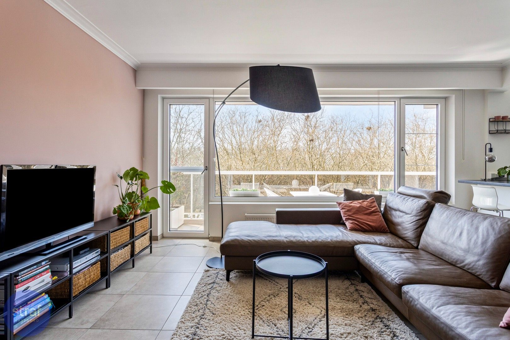 Gerenoveerd appartement met 3 slaapkamers op de 6de verdieping foto 3