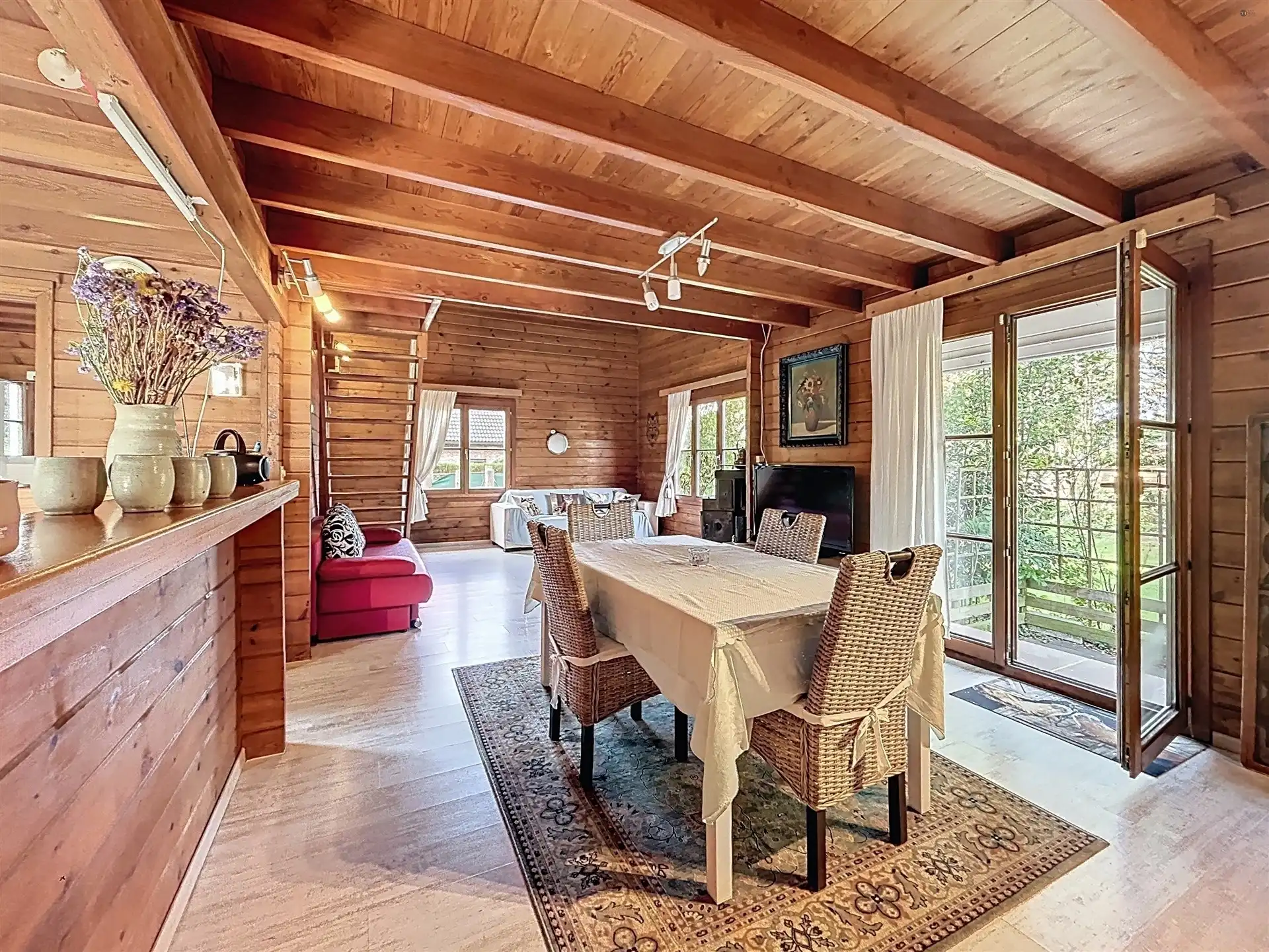 Instapklare vakantiewoning met garage op perceel van 938 m² foto 4