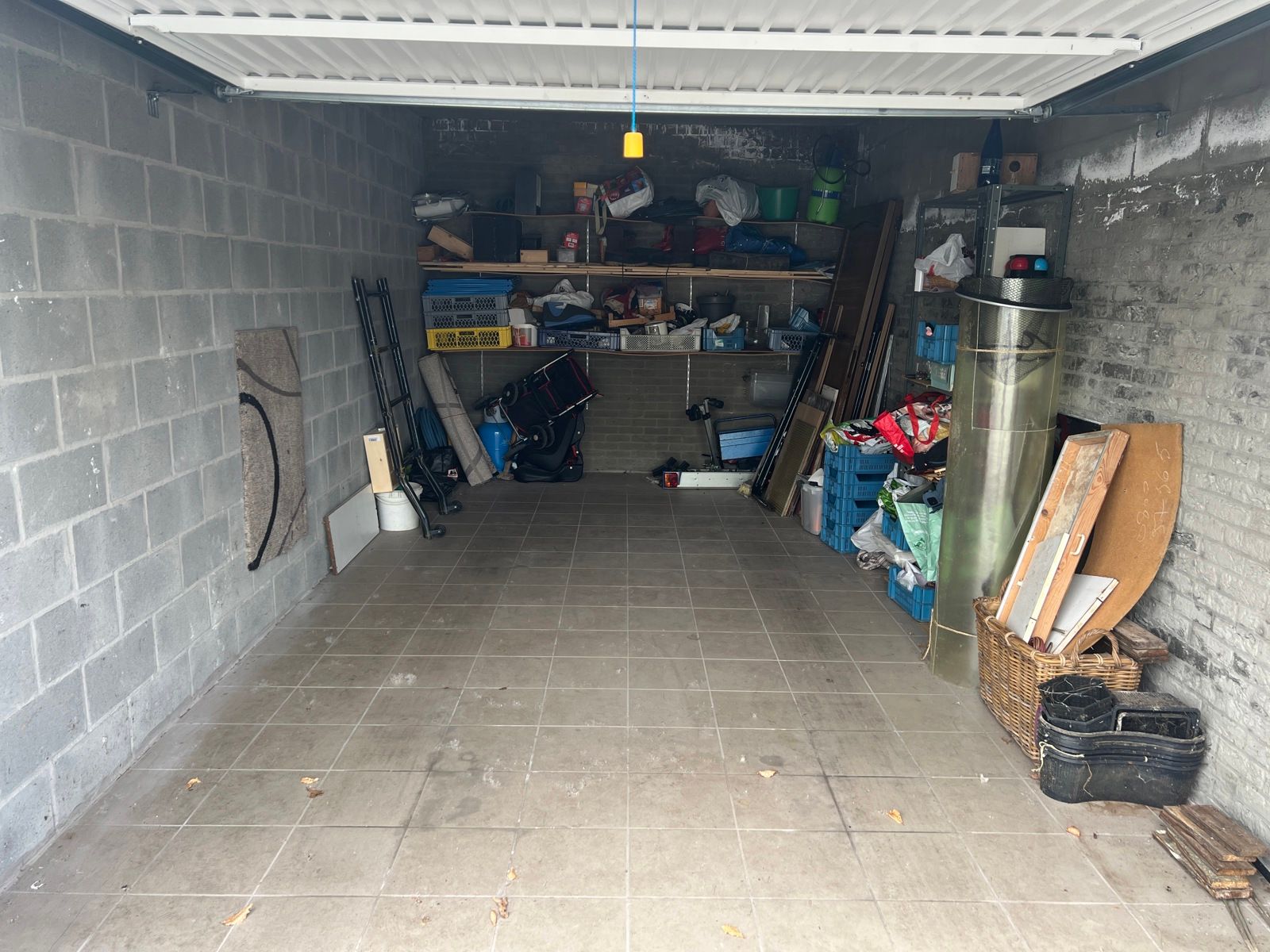 GESLOTEN GARAGEBOX TE KOOP IN MOORSEL (AALST) foto 5