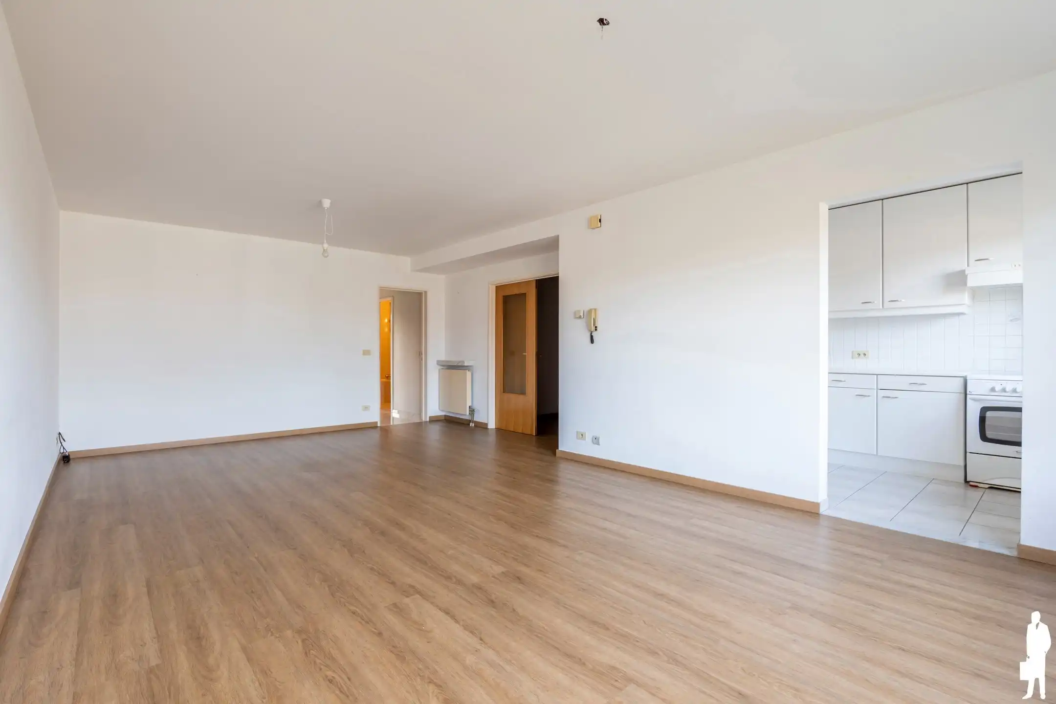 Appartement met 2 slaapkamers en ruim balkon te Sint-Job foto 2