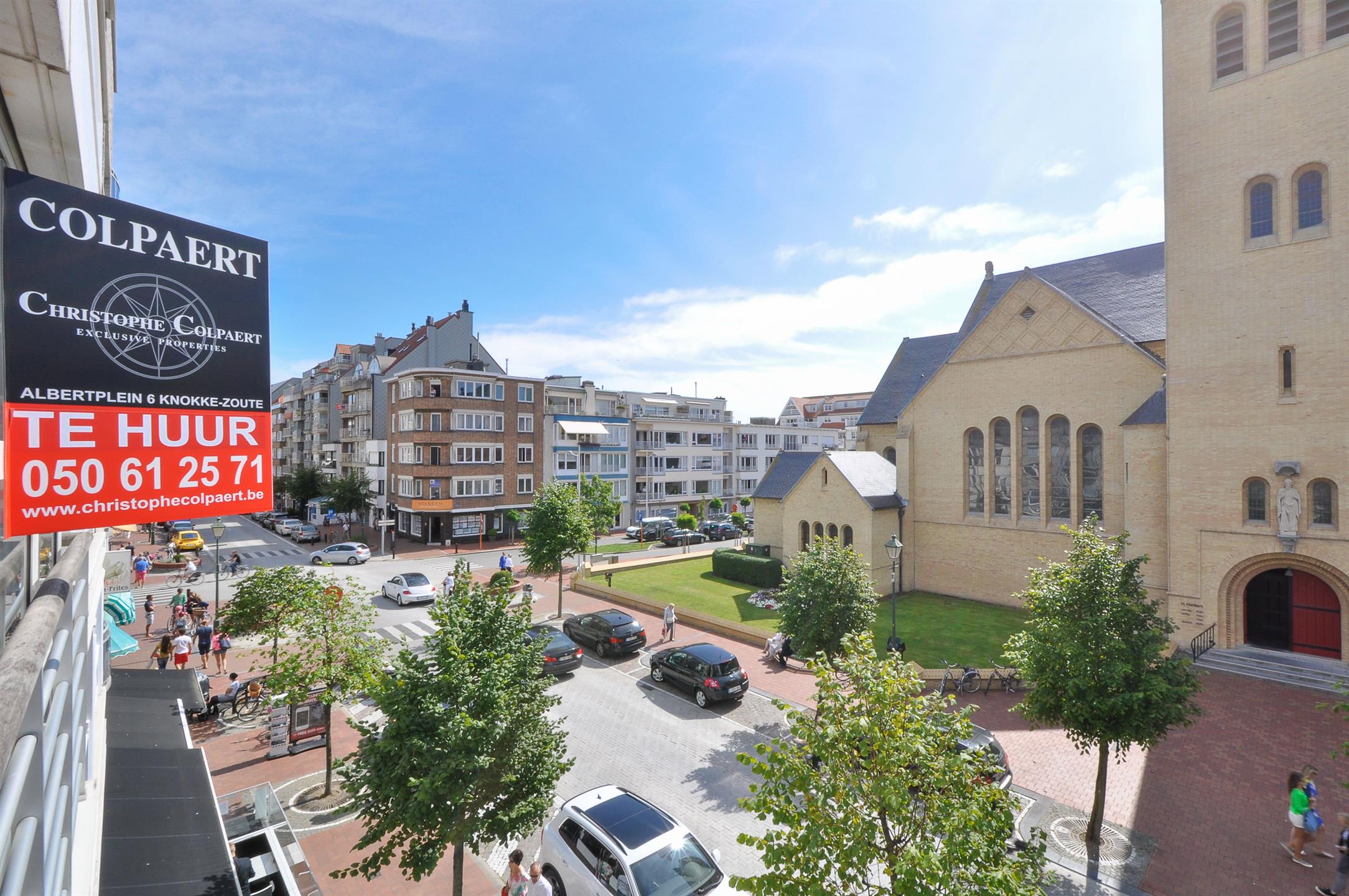 Zonnig, ongemeubeld appartement, gelegen op de Dumortierlaan foto 1