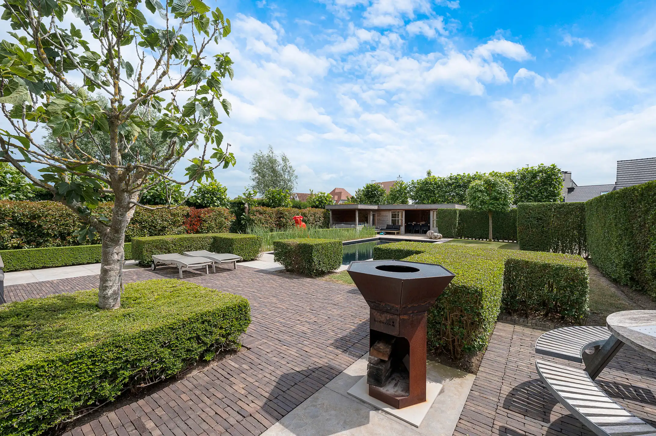 Exclusieve villa met zwembad en panoramisch polderzicht foto 14