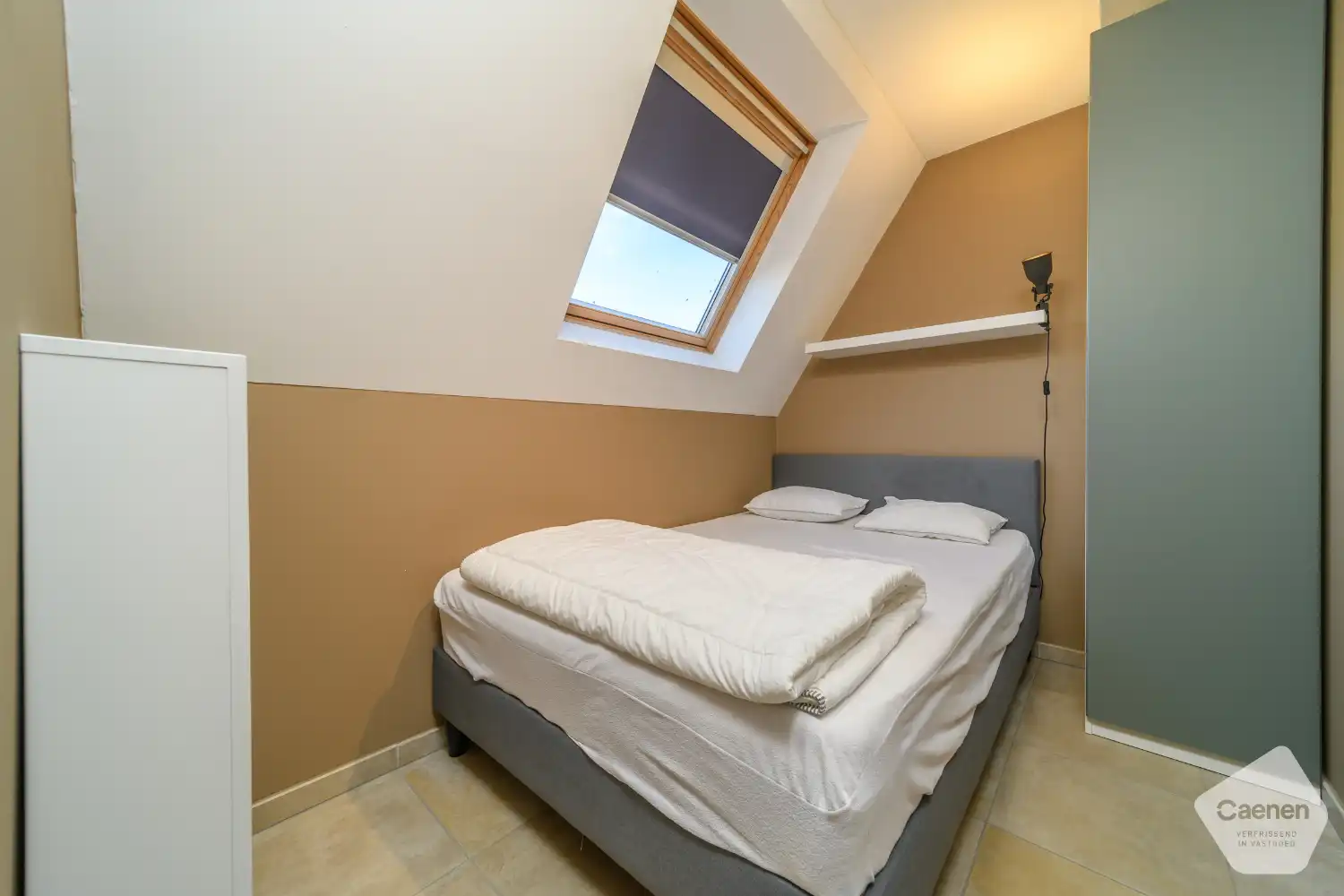 Prachtig gelegen instapklaar en gemeubeld appartement met zeezicht foto 10