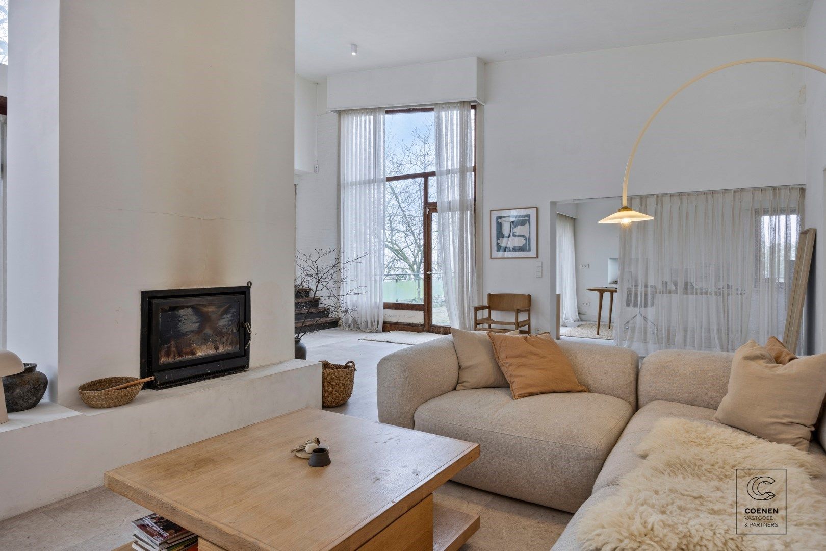 Verder te renoveren villa met een bew opp van 400m² op 5500m² grond op een schitterende ligging te Oud-Turnhout. foto 14