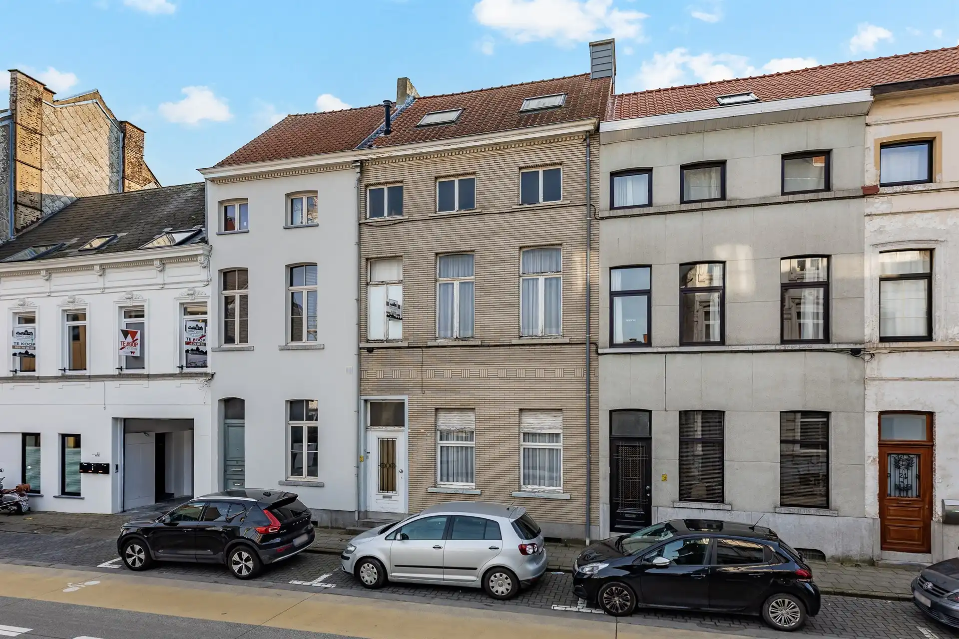Te renoveren woning met tuin in het centrum van Aalst foto 2