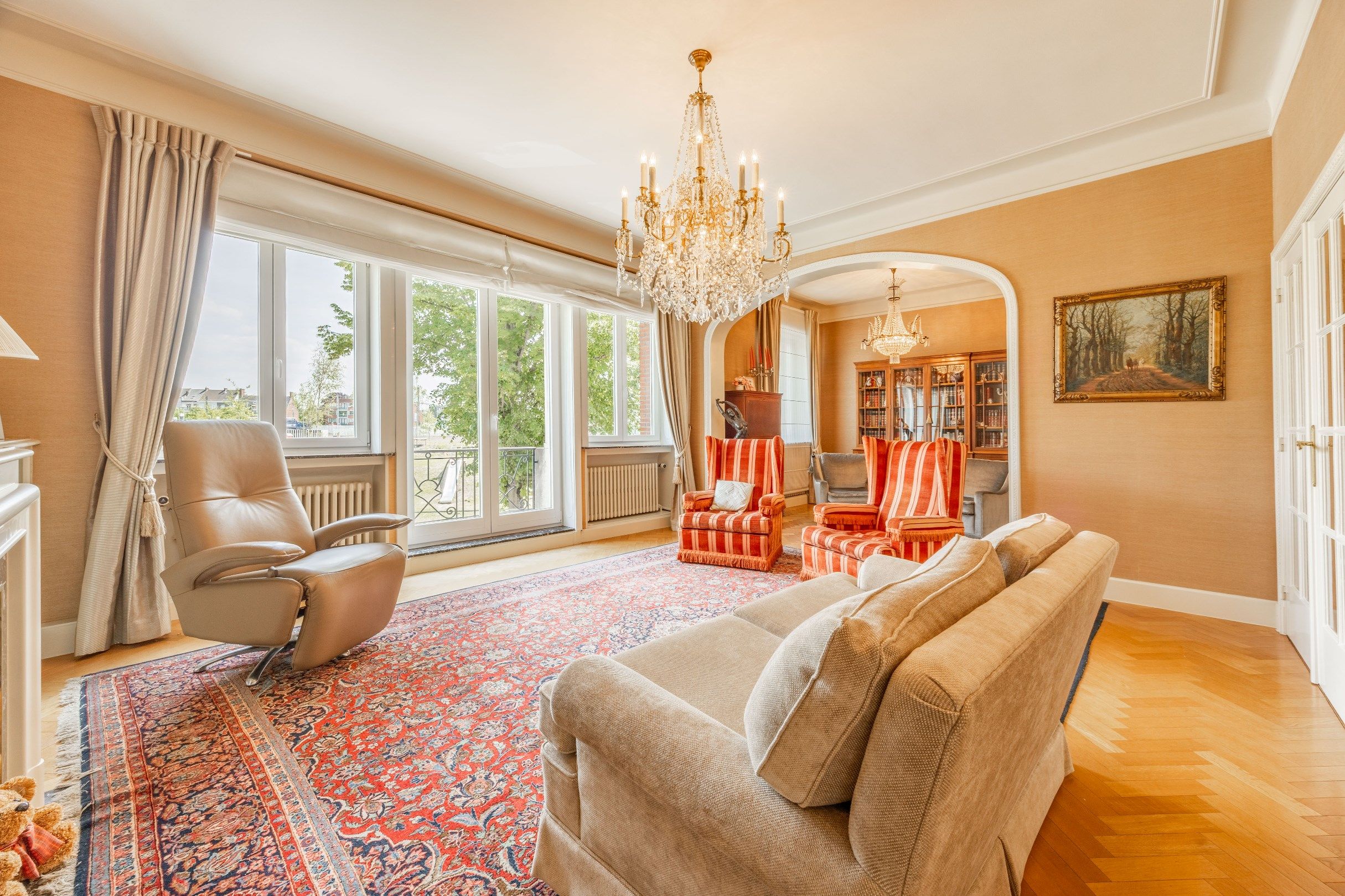 IMPOSANTE HERENWONING MET MOGELIJKHEDEN foto 4