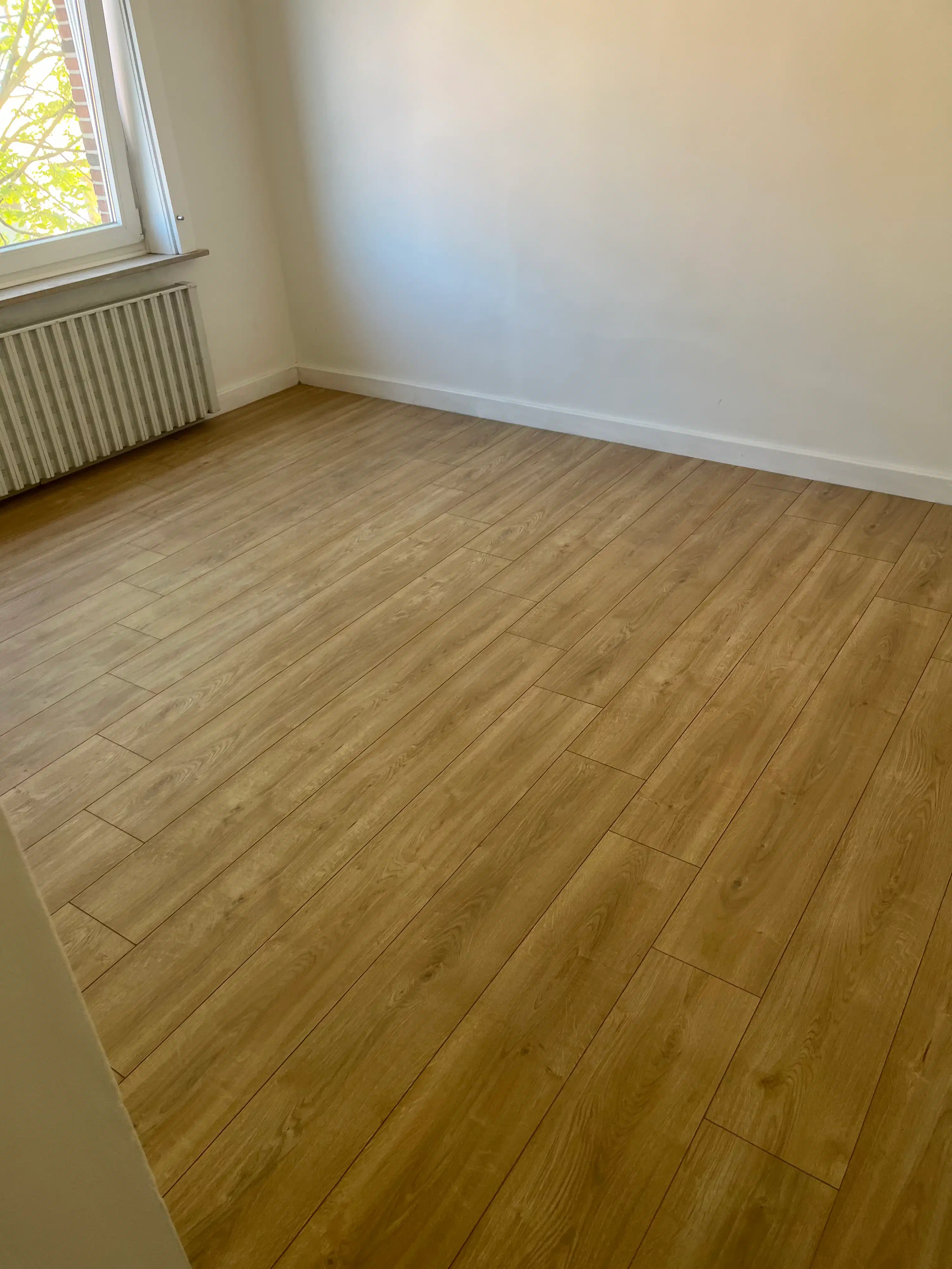 Volledig vernieuwde woning met 3 slaapkamer en dubbele garage. foto 11