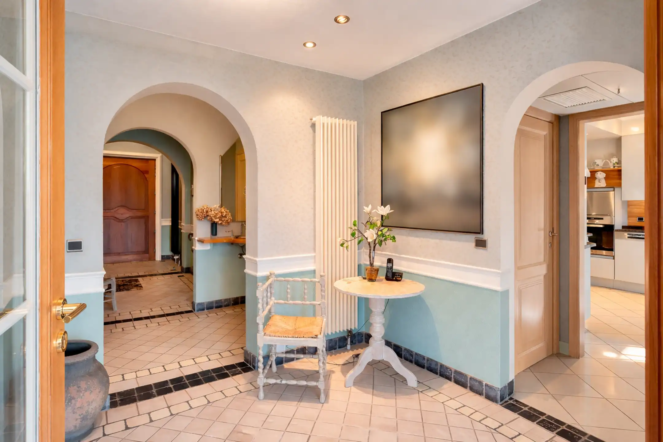 Prachtige en ruime woning gelegen in een rustige doodlopende straat te Mechelen. foto 8