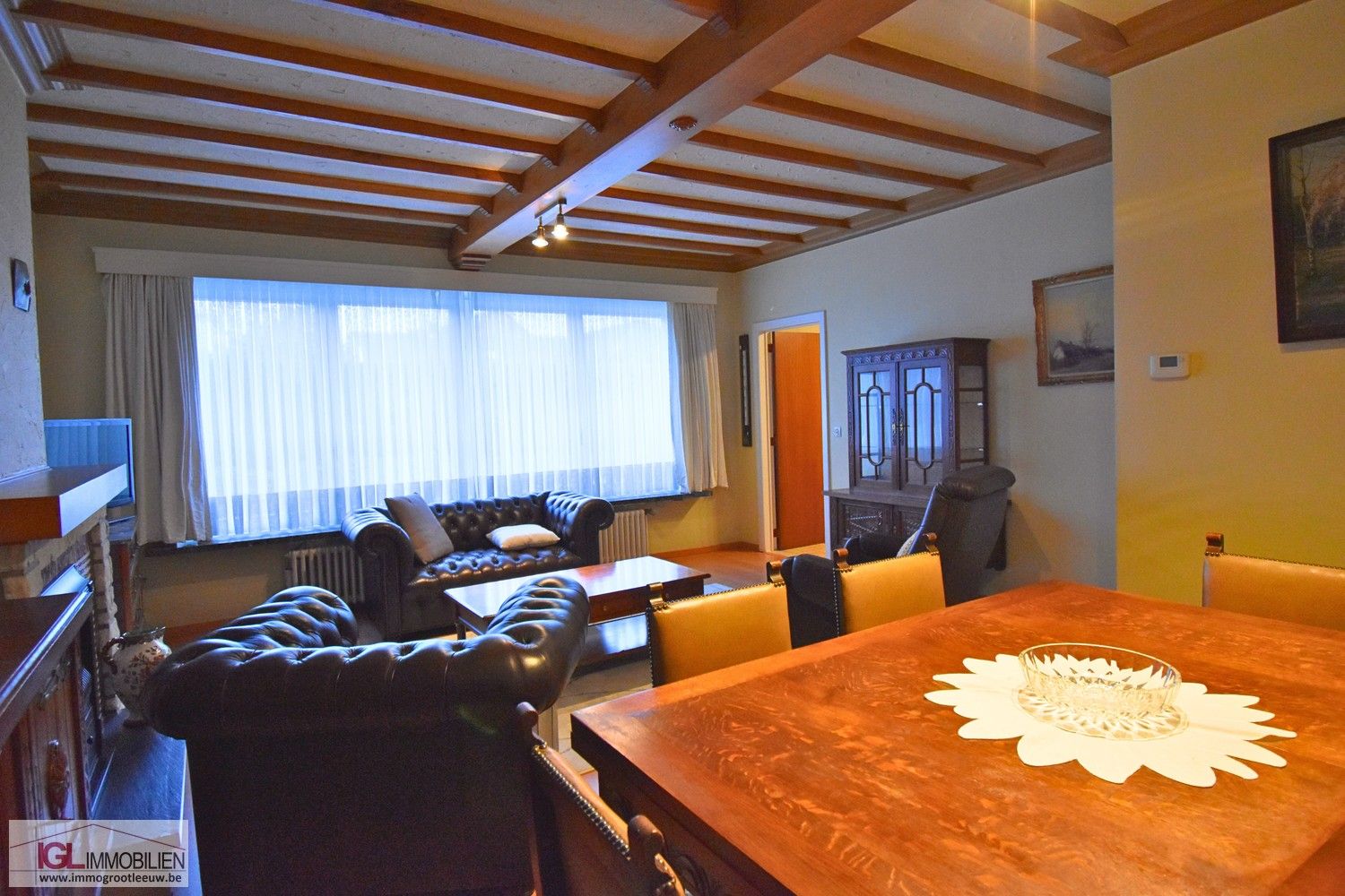 Ruim en rustig gelegen appartement met 2 slaapkamers, terras en garage te huur in Dilbeek foto 5