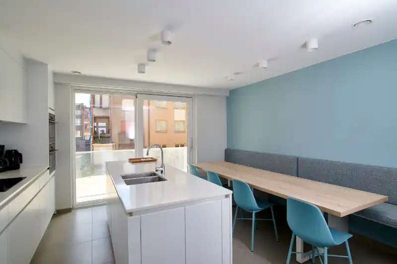 RECENTE DUPLEX MET 3 SLAAPKAMERS OP DE ZEEDIJK foto 7