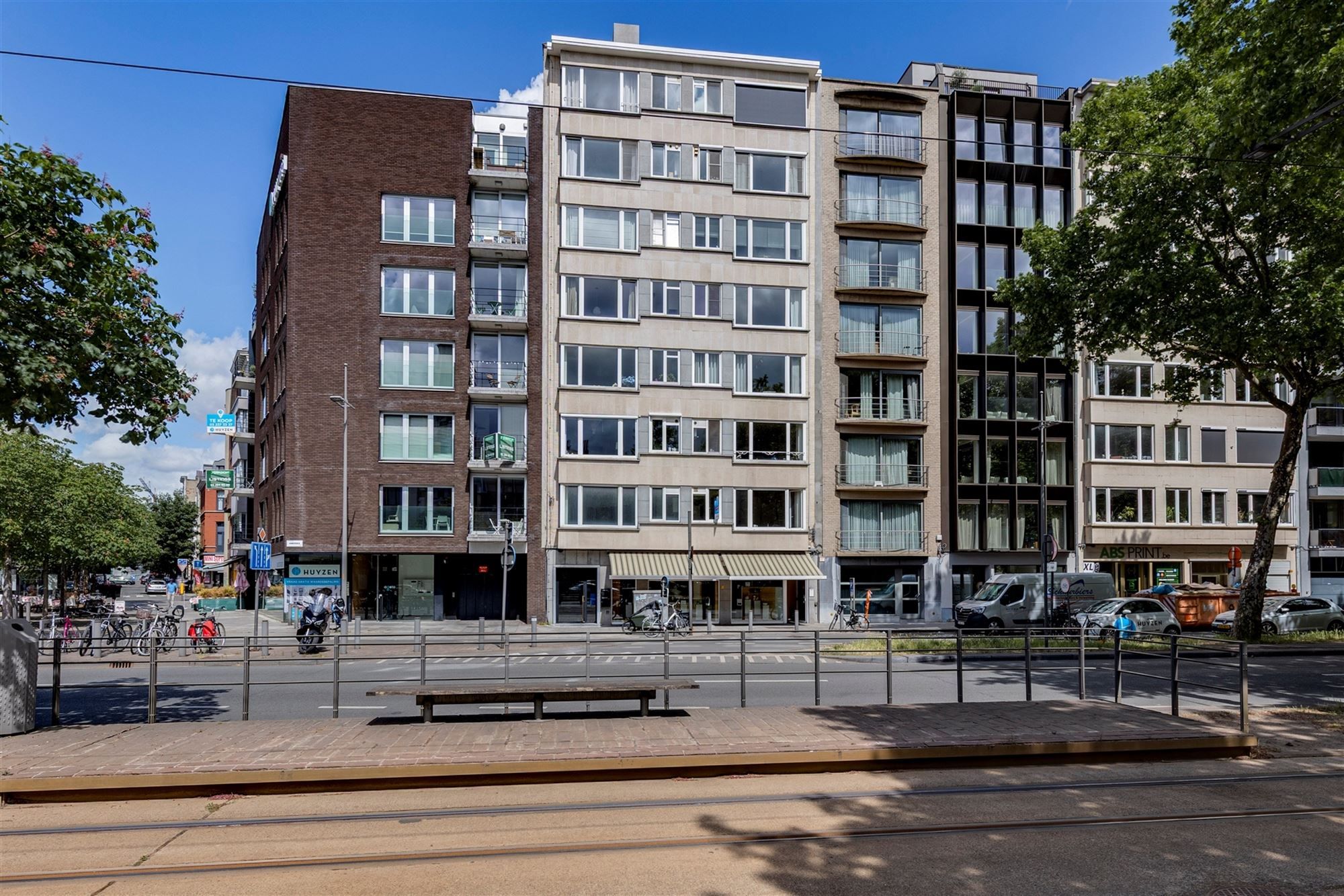 Instapklaar 2-slaapkamer appartement met terras op t'Zuid foto 16