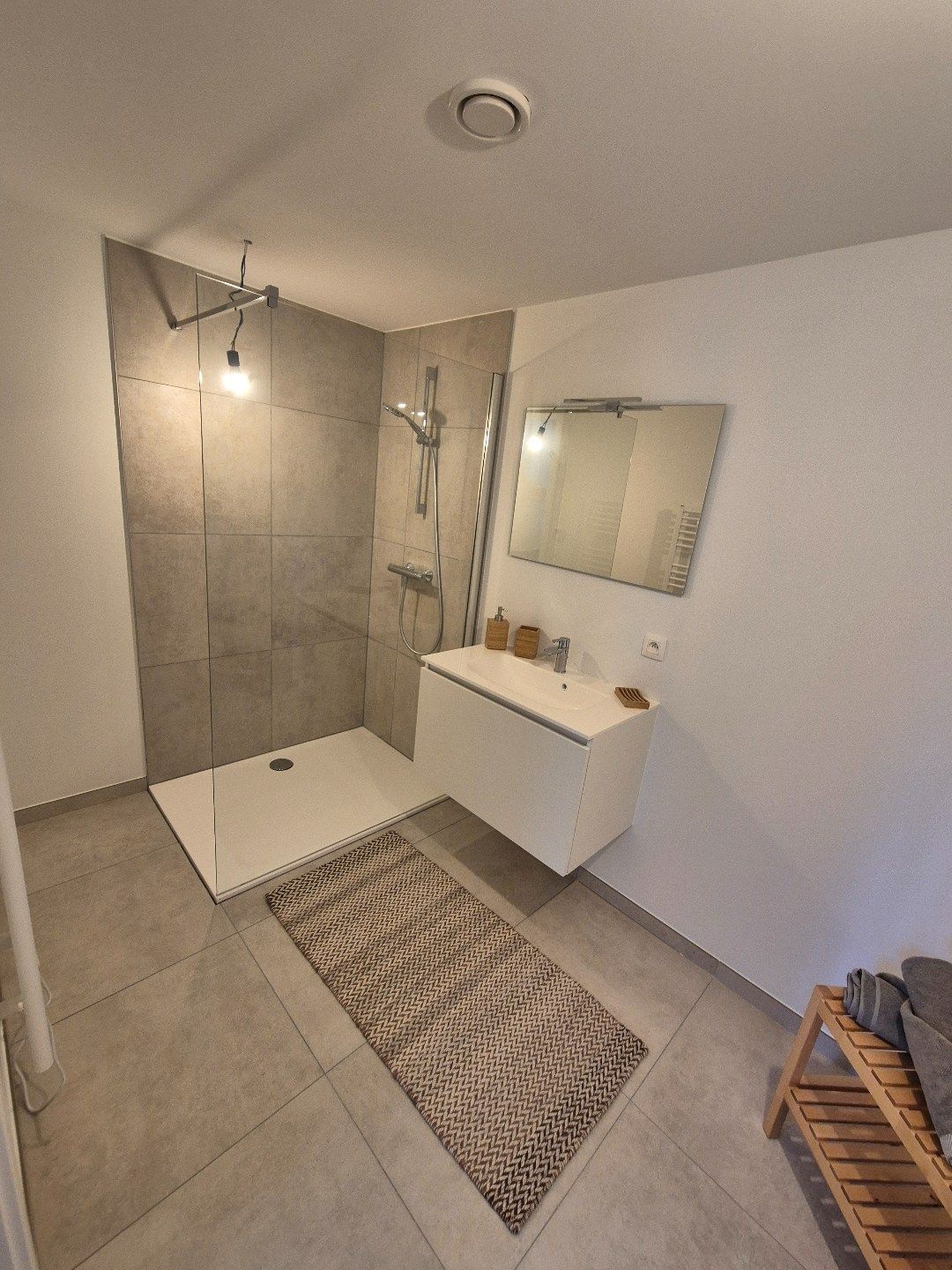 Stijlvol nieuwbouwappartement in hartje Quartier Bleu foto 6