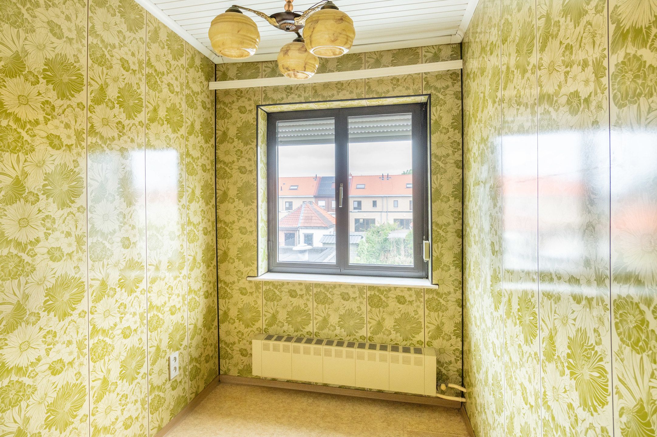 Knusse te renoveren woning met leuke tuin foto 26