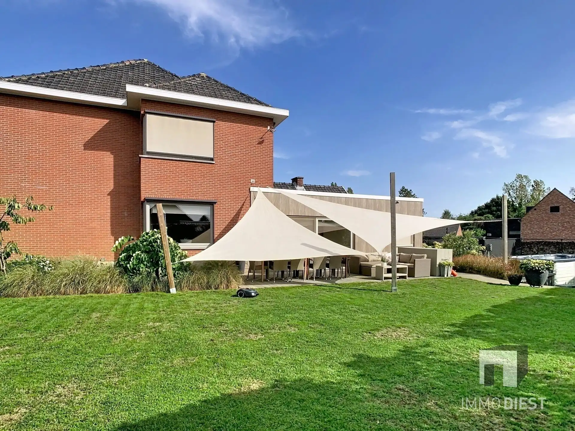 Gerenoveerde woning met 3 slpk op wandelafstand Schulensmeer foto 32